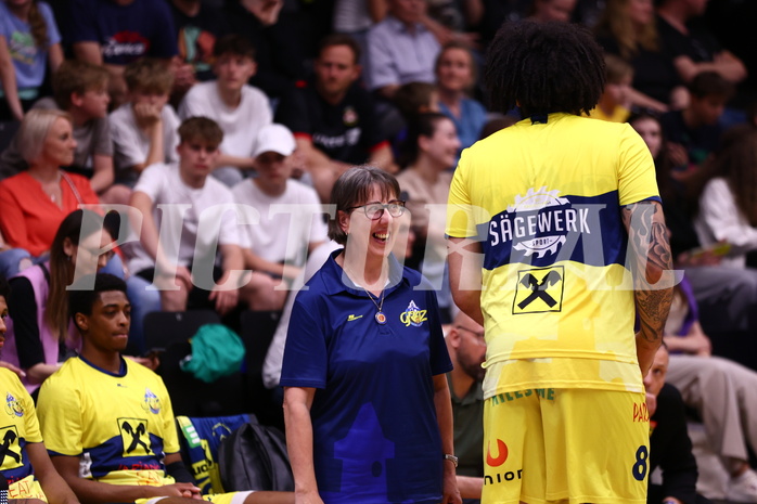 18.05.2024, Graz, Raiffeisen Sportpark, Basketball Superliga 2023/24, Playoffs, Finale, Spiel 1, UBSC Raiffeisen Graz - Unger Steel Gunners Oberwart