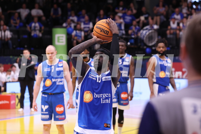 18.05.2024, Graz, Raiffeisen Sportpark, Basketball Superliga 2023/24, Playoffs, Finale, Spiel 1, UBSC Raiffeisen Graz - Unger Steel Gunners Oberwart