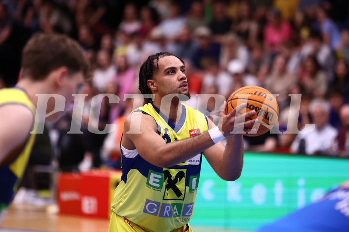18.05.2024, Graz, Raiffeisen Sportpark, Basketball Superliga 2023/24, Playoffs, Finale, Spiel 1, UBSC Raiffeisen Graz - Unger Steel Gunners Oberwart
