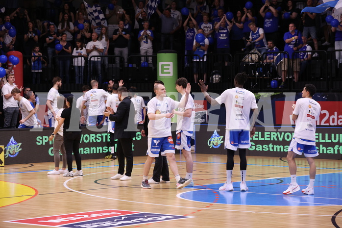 18.05.2024, Graz, Raiffeisen Sportpark, Basketball Superliga 2023/24, Playoffs, Finale, Spiel 1, UBSC Raiffeisen Graz - Unger Steel Gunners Oberwart