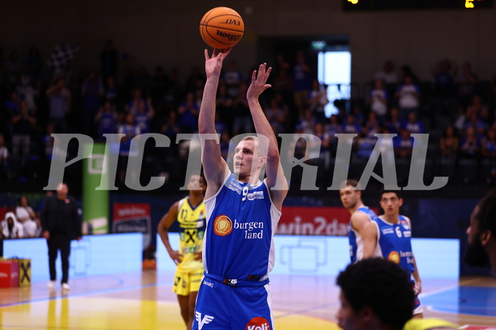 18.05.2024, Graz, Raiffeisen Sportpark, Basketball Superliga 2023/24, Playoffs, Finale, Spiel 1, UBSC Raiffeisen Graz - Unger Steel Gunners Oberwart
