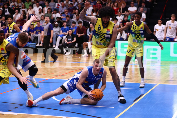 18.05.2024, Graz, Raiffeisen Sportpark, Basketball Superliga 2023/24, Playoffs, Finale, Spiel 1, UBSC Raiffeisen Graz - Unger Steel Gunners Oberwart