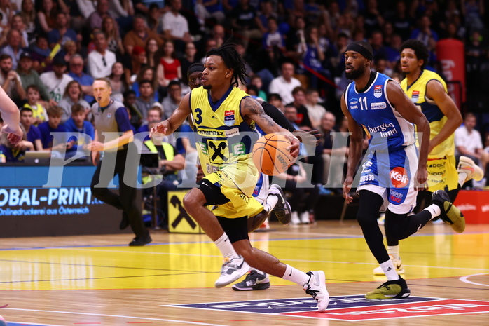 18.05.2024, Graz, Raiffeisen Sportpark, Basketball Superliga 2023/24, Playoffs, Finale, Spiel 1, UBSC Raiffeisen Graz - Unger Steel Gunners Oberwart