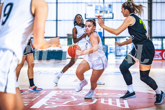 Basketball Basketball Damen Superliga 2021/22, Grunddurchgang 4.Runde Vienna D.C. Timberwolves vs. Basket Flames
