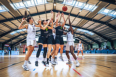 Basketball Basketball Damen Superliga 2021/22, Grunddurchgang 4.Runde Vienna D.C. Timberwolves vs. Basket Flames
