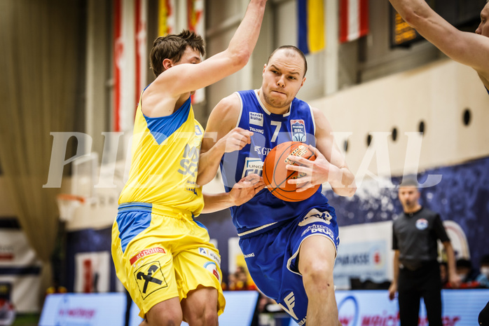 Basketball, bet-at-home Basketball Superliga 2021/22, Platzierungsrunde 9.Runde, SKN St. Pölten Basketball, Oberwart Gunners, Sebastian Käferle (7)