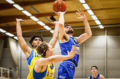 Basketball, bet-at-home Basketball Superliga 2021/22, Platzierungsrunde 9.Runde, SKN St. Pölten Basketball, Oberwart Gunners, Ioannis Chatzinikolas (11)