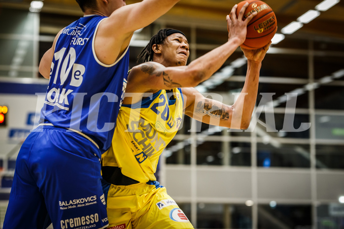 Basketball, bet-at-home Basketball Superliga 2021/22, Platzierungsrunde 9.Runde, SKN St. Pölten Basketball, Oberwart Gunners, Christopher Ferguson (20)