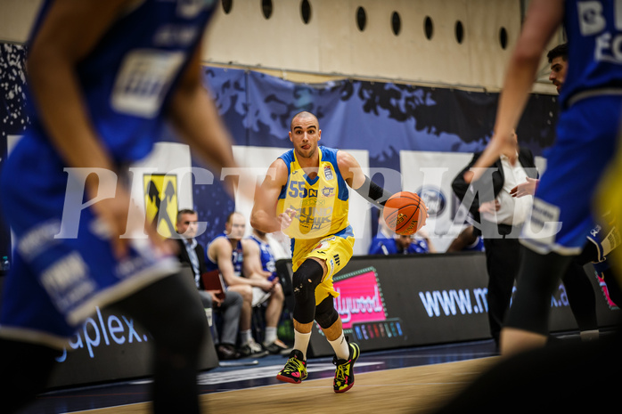 Basketball, bet-at-home Basketball Superliga 2021/22, Platzierungsrunde 9.Runde, SKN St. Pölten Basketball, Oberwart Gunners, Mate Mandic (55)
