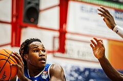 Basketball, win2day Basketball Superliga 2023/24, Grunddurchgang 6.Runde, Traiskirchen Lions, Oberwart Gunners, James Graham (11)