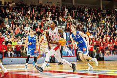 Basketball, win2day Basketball Superliga 2023/24, Grunddurchgang 6.Runde, Traiskirchen Lions, Oberwart Gunners, Davon Clare (5)
