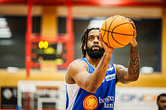 Basketball, win2day Basketball Superliga 2023/24, Grunddurchgang 6.Runde, Traiskirchen Lions, Oberwart Gunners, Kris Monroe (13)
