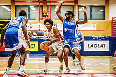 Basketball, win2day Basketball Superliga 2023/24, Grunddurchgang 6.Runde, Traiskirchen Lions, Oberwart Gunners, Demarcus Demonia (4)