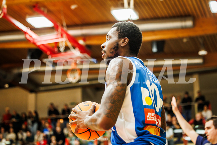 Basketball, win2day Basketball Superliga 2023/24, Grunddurchgang 6.Runde, Traiskirchen Lions, Oberwart Gunners, Tre’vion Lamar (10)