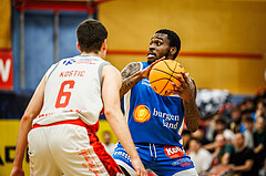 Basketball, win2day Basketball Superliga 2023/24, Grunddurchgang 6.Runde, Traiskirchen Lions, Oberwart Gunners, Tre’vion Lamar (10)