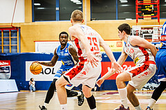 Basketball, win2day Basketball Superliga 2023/24, Grunddurchgang 6.Runde, Traiskirchen Lions, Oberwart Gunners, Tre’vion Lamar (10)