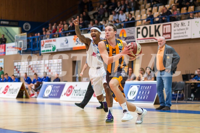 Basketball, ABL 2016/17, Grunddurchgang 2.Runde, Oberwart Gunners, Klosterneuburg Dukes, Clemens Leydolf (9), Derek Jackson Jr. (6)