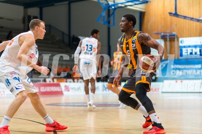 Basketball, ABL 2016/17, Grunddurchgang 2.Runde, Oberwart Gunners, Klosterneuburg Dukes, Maurice Barrow (6), Sebastian Kaeferle (7)