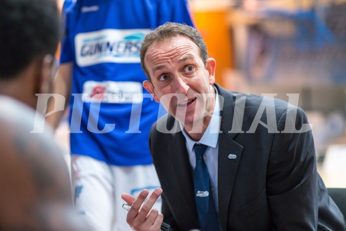 Basketball, ABL 2016/17, Grunddurchgang 2.Runde, Oberwart Gunners, Klosterneuburg Dukes, Chris Chougaz (Coach)