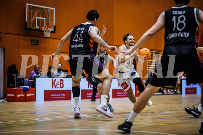 Basketball, Basketball Zweite Liga 2024/25, Grunddurchgang 3.Runde, Vienna Timberwolves, Vienna United, Felix Angerbauer (4)