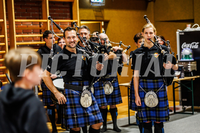 Basketball, win2day Basketball Superliga 2024/25, Grunddurchgang Runde 3, BBC Nord Dragonz, Flyers Wels, Caledonian Pipes and Drums Burgenland