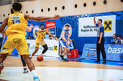 Basketball, Win2Day Superliga 2022/23, 2. Platzierungsrunde, SKN St. Pölten, Oberwart Gunners, Steven Kaltenbrunner (7), Derek Hanes (14)