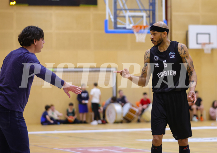 Basketball Zweite Liga 2022/23, Playoff, Viertelfinale Spiel 1 Mistelbach Mustangs vs. Wörthersee Piraten


