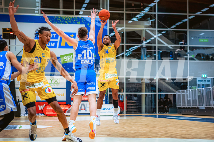 Basketball, Win2Day Superliga 2022/23, 2. Platzierungsrunde, SKN St. Pölten, Oberwart Gunners, Michael Holton Jr. (14)