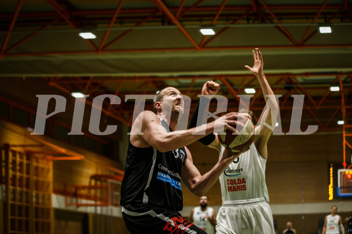 Basketball, Basketball Zweite Liga, Playoffs: Viertelfinale 2. Spiel, BBC Nord Dragonz, Mattersburg Rocks, Corey HALLETT (13)