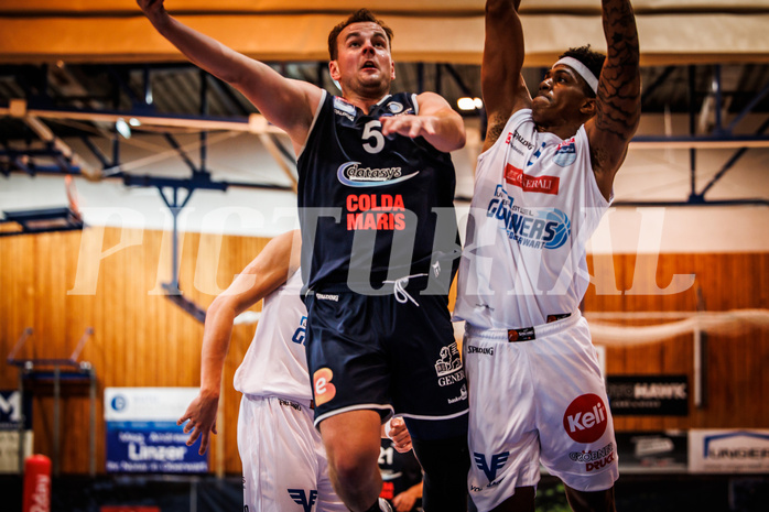 Basketball, win2day Basketball Superliga 2022/23, Grunddurchgang Runde 1, Oberwart Gunners, BBC Nord Dragonz Eisenstadt, Sebastian Kunc (5)