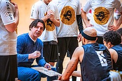 Basketball, Basketball Zweite Liga 2022/23, Playoff Viertelfinale Spiel 3, Mistelbach Mustangs, Wörthersee Piraten, Andreas Kuttnig (Head Coach)