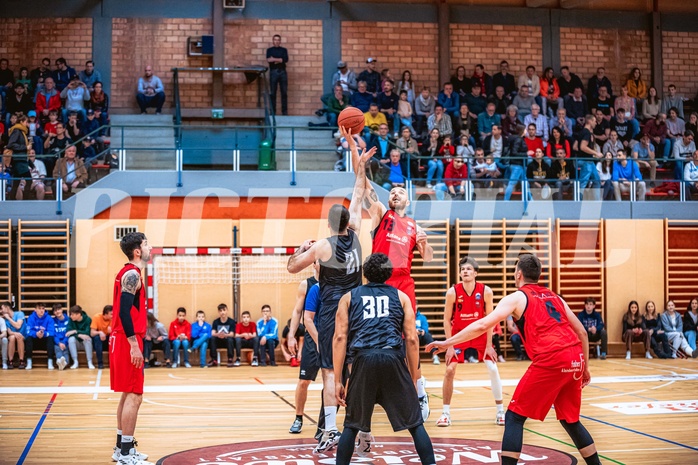 Basketball, Basketball Zweite Liga 2022/23, Playoff Viertelfinale Spiel 3, Mistelbach Mustangs, Wörthersee Piraten, Marin Sliskovic (21), Michal Norwa  (13)