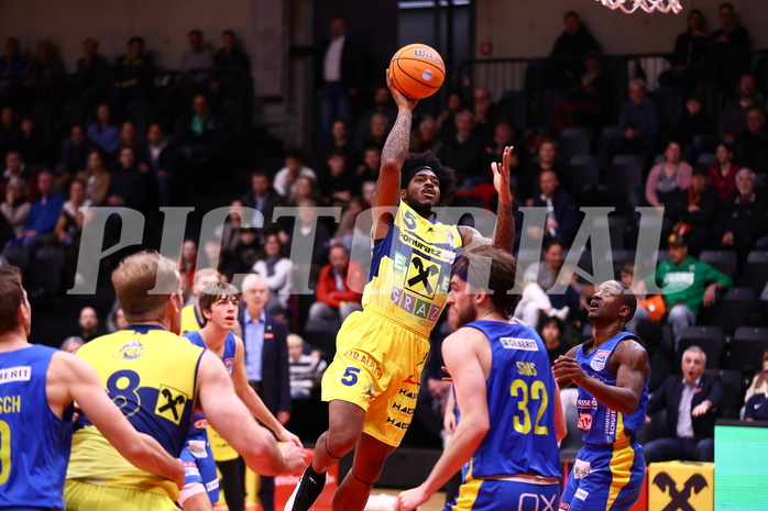 15.11.2024, Graz, Raiffeisen Sportpark Graz, Basketball Superliga 2024/25, Grunddurchgang, Runde 9, UBSC Raiffeisen Graz - SKN St. Pölten