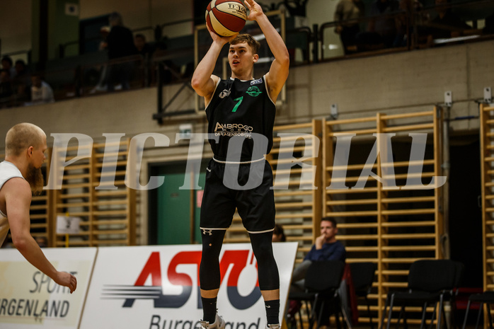 Basketball, Basketball Zweite Liga, Grunddurchgang 1.Runde, Mattersburg Rocks, Deutsch Wagram Alligators, Jan Kvasnicka (7)