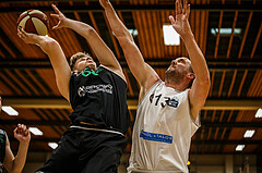 Basketball, Basketball Zweite Liga, Grunddurchgang 1.Runde, Mattersburg Rocks, Deutsch Wagram Alligators, Mark Laurencik (68)