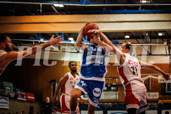 Basketball, win2day Basketball Superliga 2022/23, Grunddurchgang Runde 4, Oberwart Gunners, BC Vienna, Derek Hanes (14)