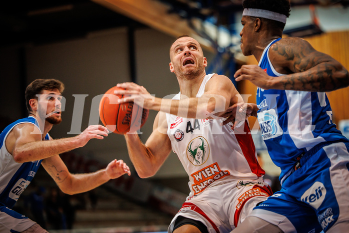 Basketball, win2day Basketball Superliga 2022/23, Grunddurchgang Runde 4, Oberwart Gunners, BC Vienna, Enis Murati (44)