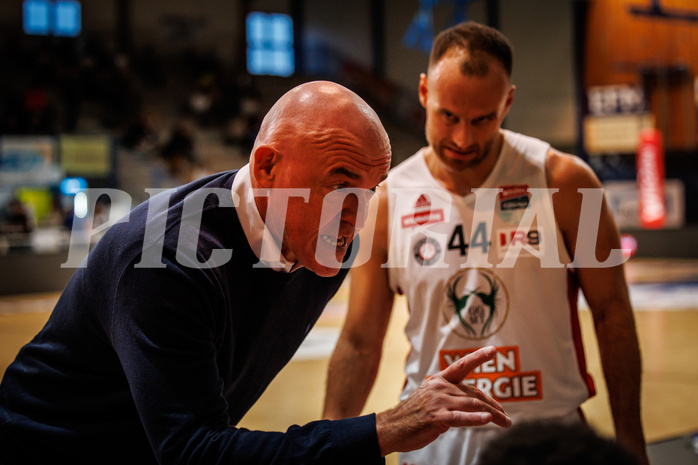 Basketball, win2day Basketball Superliga 2022/23, Grunddurchgang Runde 4, Oberwart Gunners, BC Vienna, Aramis Naglic (Head Coach)