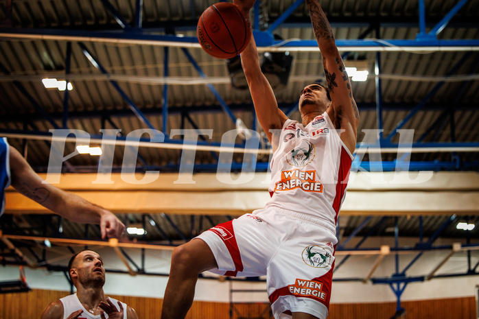 Basketball, win2day Basketball Superliga 2022/23, Grunddurchgang Runde 4, Oberwart Gunners, BC Vienna, Khalid Thomas (15)