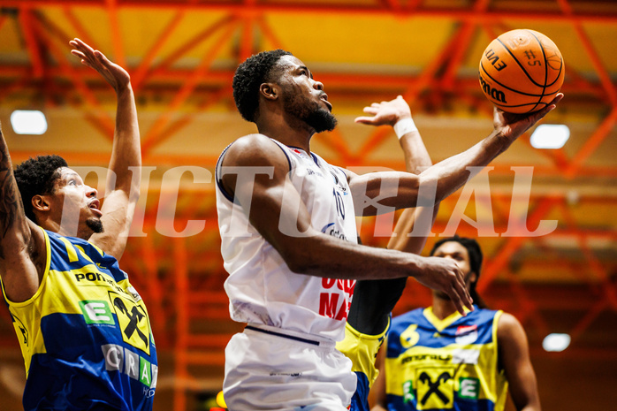 Basketball, win2day Basketball Superliga 2023/224, Grunddurchgang Runde 21, BBC Nord Dragonz, UBSC Graz, Austen Awosika (10)