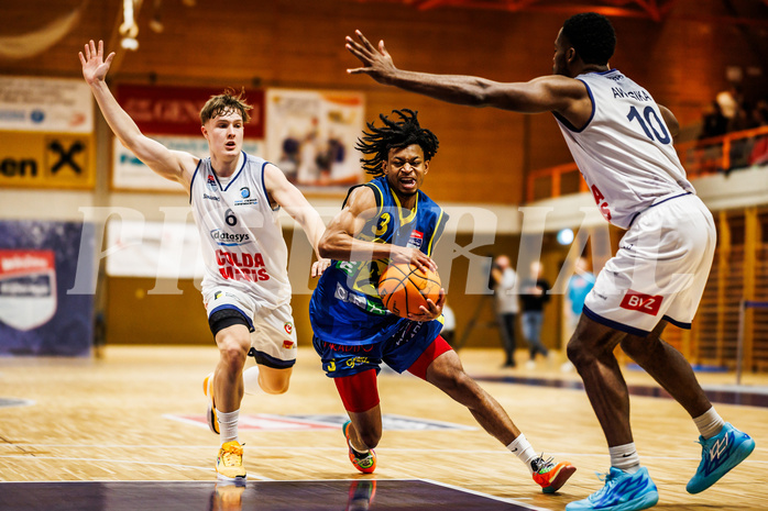Basketball, win2day Basketball Superliga 2023/224, Grunddurchgang Runde 21, BBC Nord Dragonz, UBSC Graz, Zachery Deshon Cooks (3)