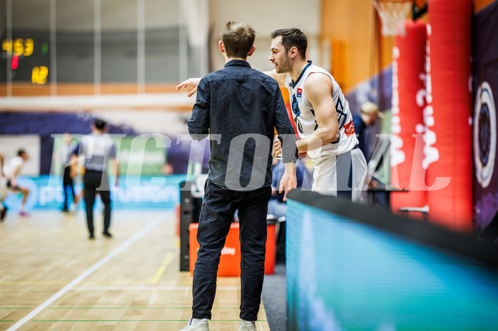 Basketball, Win2Day Superliga 2023/24, Grunddurchgang 21.Runde, Vienna Timberwolves, Kapfenberg Bulls, Justin Schlünken (Head Coach), Jakob Szkutta (10)