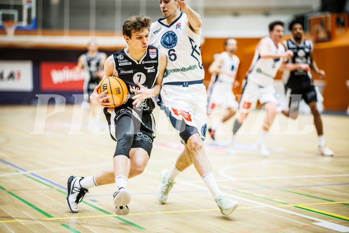 Basketball, Win2Day Superliga 2023/24, Grunddurchgang 21.Runde, Vienna Timberwolves, Kapfenberg Bulls, Miro Zapf (7), Paul Rotter (6)