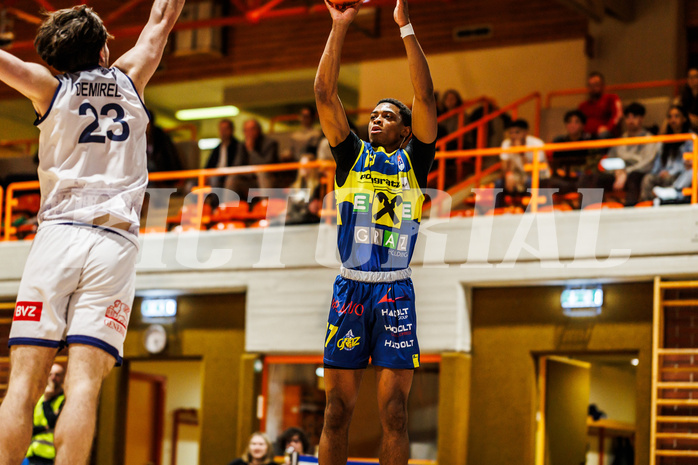Basketball, win2day Basketball Superliga 2023/224, Grunddurchgang Runde 21, BBC Nord Dragonz, UBSC Graz, Q. Green (17)