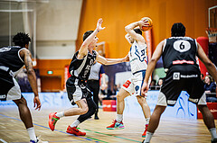 Basketball, Win2Day Superliga 2023/24, Grunddurchgang 21.Runde, Vienna Timberwolves, Kapfenberg Bulls, Daniel Grgic (18), Jakob Szkutta (10)