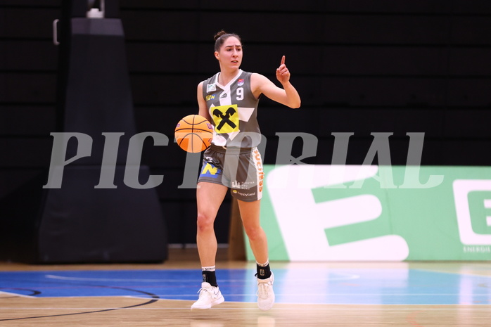 01.12.2024, Graz, Raiffeisen Sportpark, Basketball Damen Superliga 2024/25, Grunddurchgang, 8.Runde, UBSC-DBBC Graz - BK Raiffeisen Duchess ,  