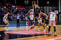 Basketball, Win2Day Superliga 2024/25, Grunddurchgang 10.Runde, BC Vienna, Fürstenfeld Panthers, Julio Calver de Assis Afonso (11), Armin Hrstic (4)