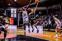 Basketball, Win2Day Superliga 2024/25, Grunddurchgang 10.Runde, BC Vienna, Fürstenfeld Panthers, Julio Calver de Assis Afonso (11), Felix Leindecker (6)