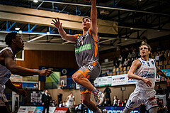Basketball, bet-at-home Basketball Superliga 2021/22, Grunddurchgang Runde 16, Oberwart Gunners, Klosterneuburg Dukes, Valentin Bauer (14)