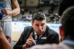 Basketball, bet-at-home Basketball Superliga 2021/22, Grunddurchgang Runde 16, Oberwart Gunners, Klosterneuburg Dukes, Horst Leitner (Coach)